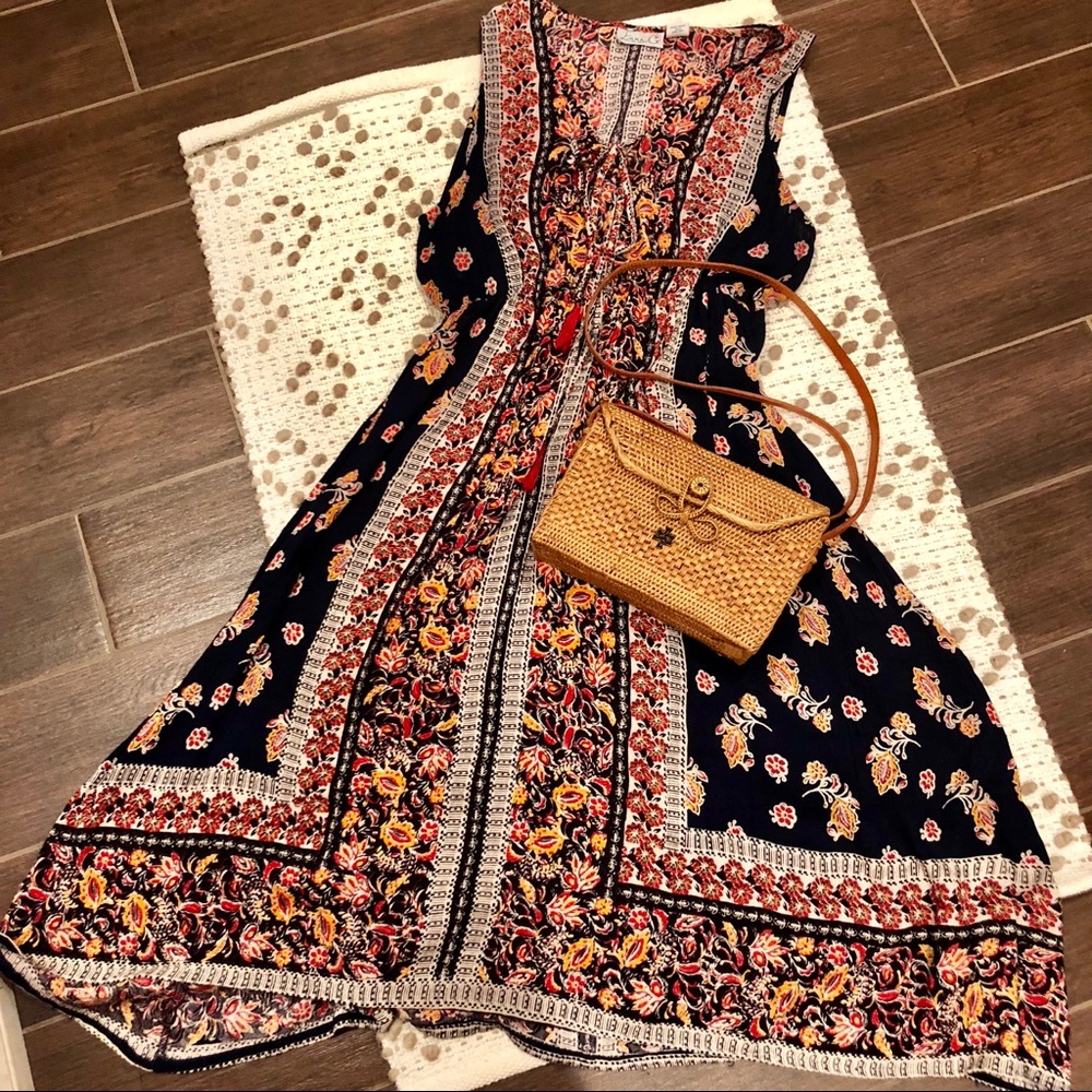 Emma G dress ♦️SOLD♦️